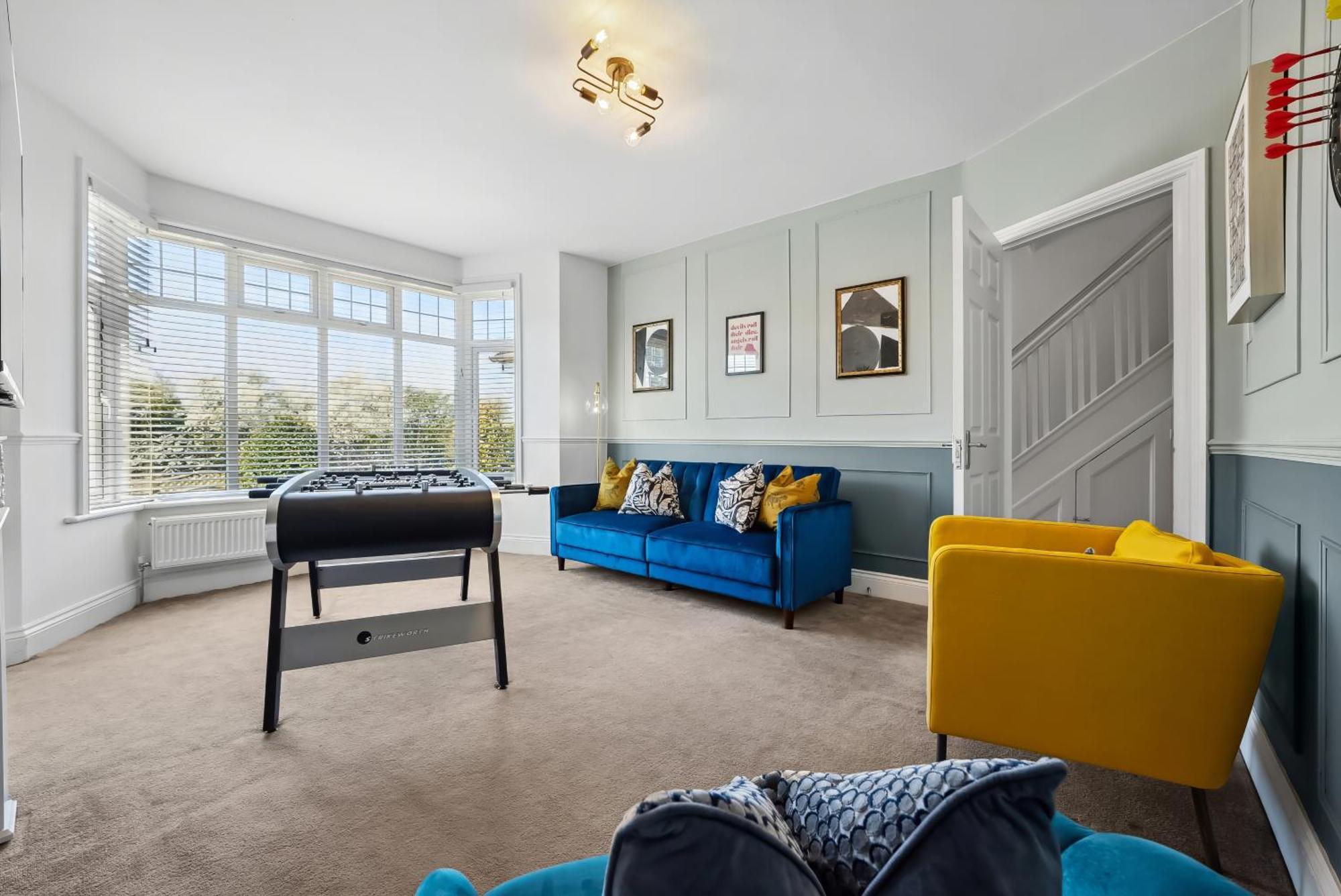 Long Term And Summer Special Offer! 5-Bedroom Spacious, Stunning Design, Sociable Areas & Cosy House Near South Downs Park, Sleeps 11 With Games Room, Private Parking And Garden- By Blue Puffin Stays Waterlooville Exterior foto